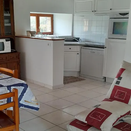 Gite Pour 4 Personnes A Prinquiau